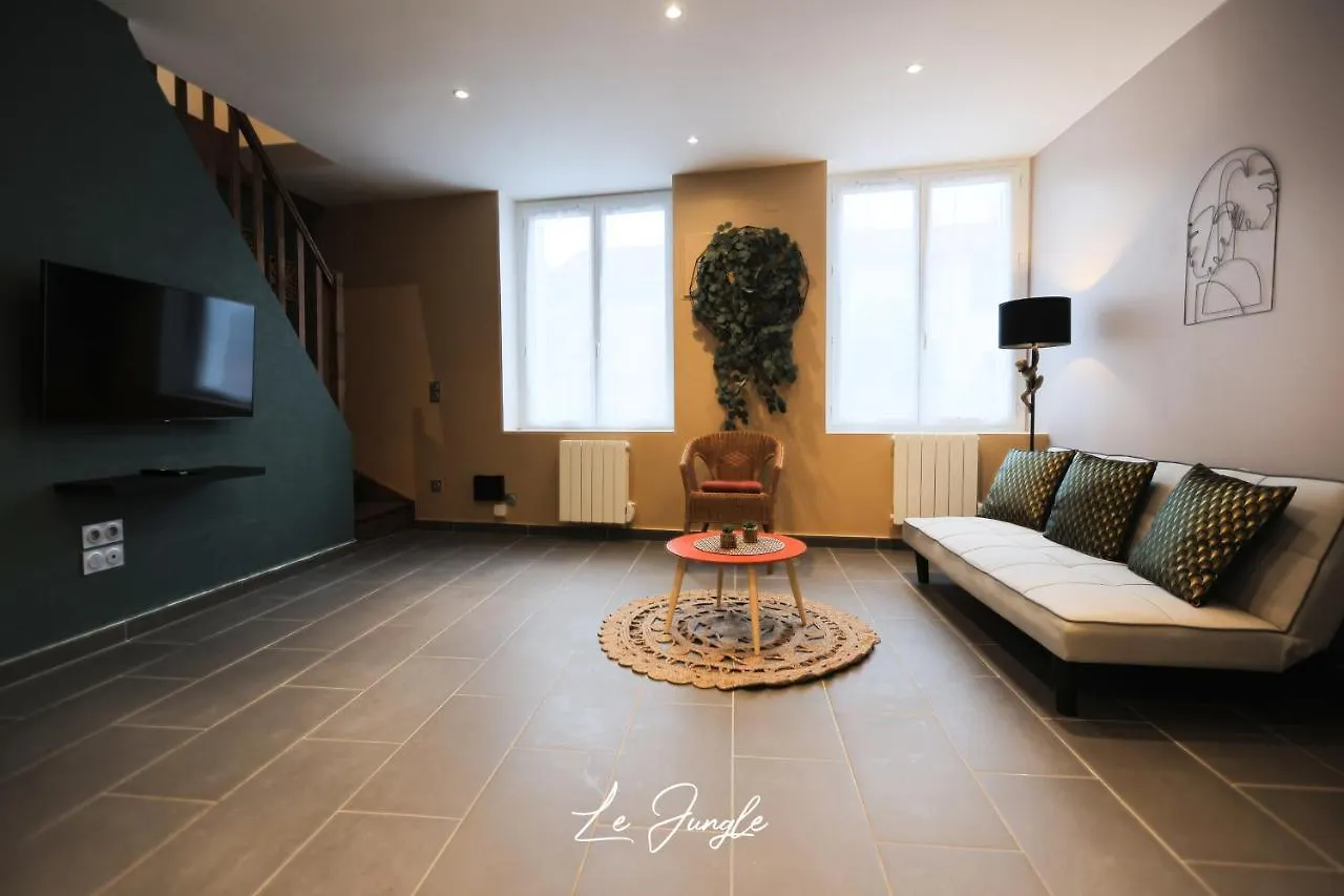 Le Jungle 5 Etoiles / Netflix Et Services Saint-Jean-Bonnefonds 0*,
